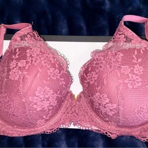 Victoria's Secret Lace Bra in Pink